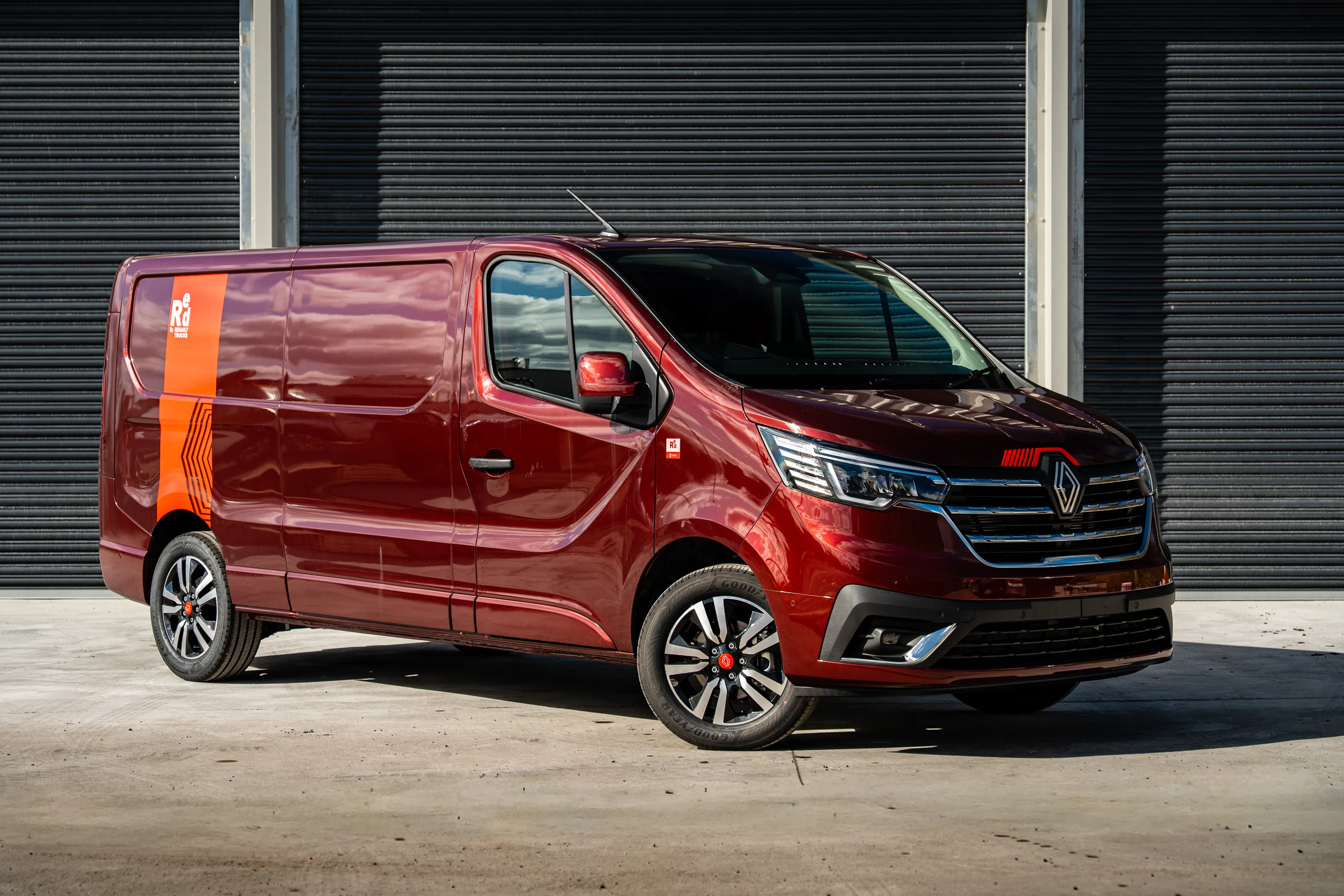 Reynolds Commercials Renault Trafic